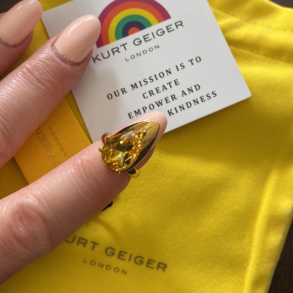 - Kurt Geiger London Crystal Nail Ring in Yellow. - Picture 2 of 7